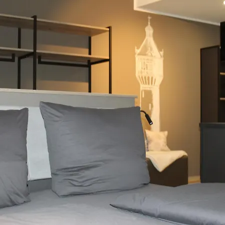 Lejlighed Exklusives Wohnen Im Historischen Wasserturm Dem Highlight Von We320 Delitzsch